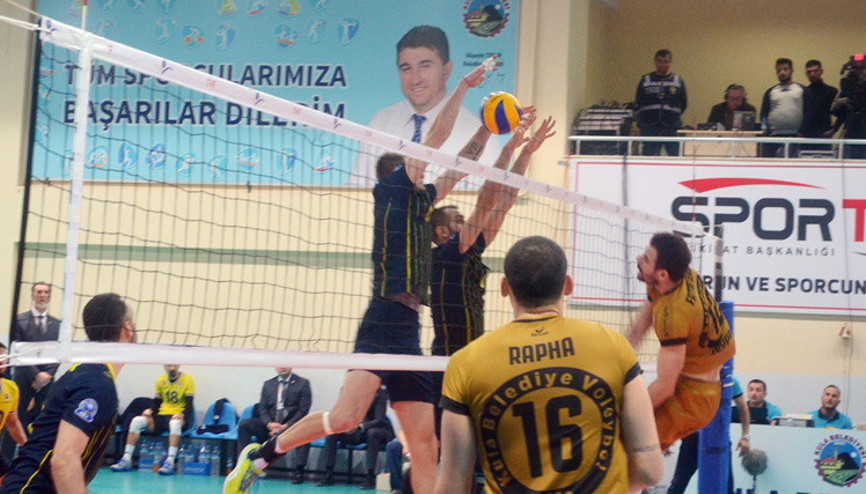 Fenerbahçe filede set vermedi