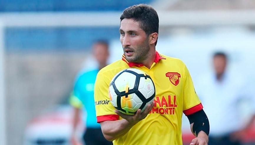 Sabri bakın ne yaptı Alay konusu olmuştu...