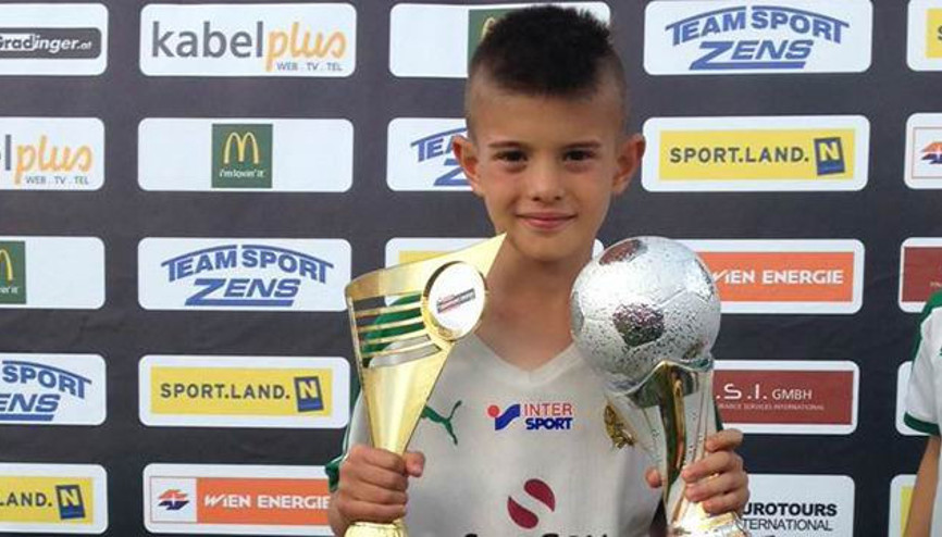 Harika çocuk İsakı, Barcanın elinden Benfica kaptı