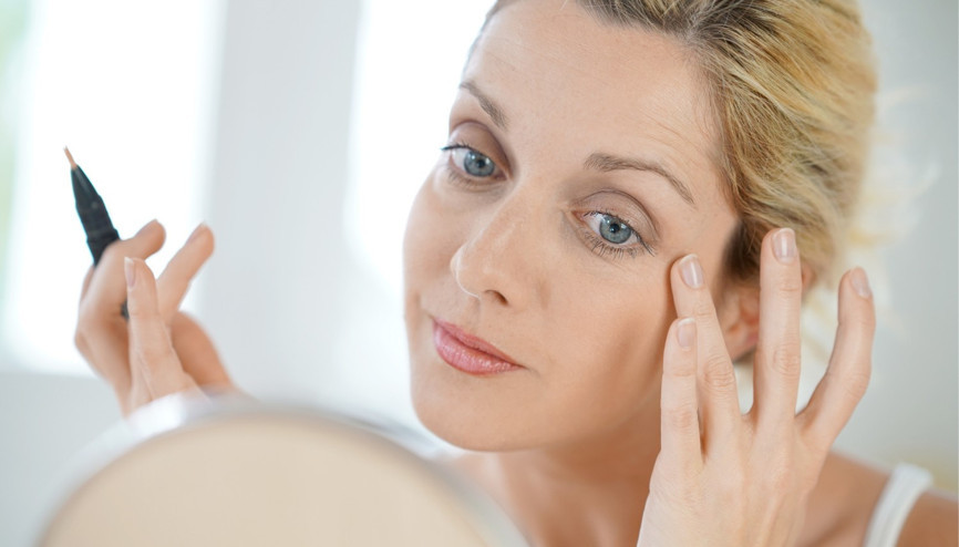 Olgun yaşlar için 6 göz makyajı kuralı
