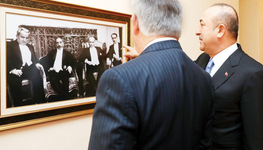 İlişkileri tamir atağı... İlk şart Menbiç