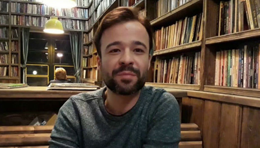 Jet Sosyetenin Tekini, Emre Taştekin kimdir