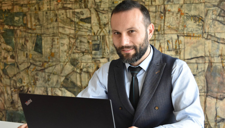 5 yıl için 5 milyon dolarlık imza