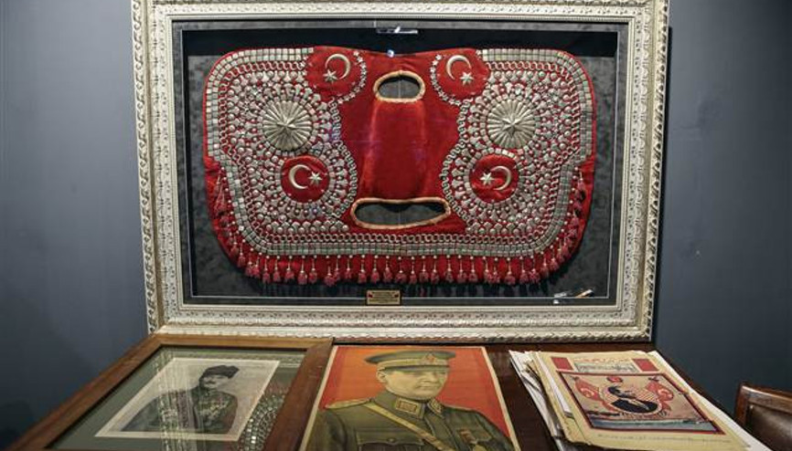 Atatürkün Latife Hanıma hediye ettiği atın eyeri satışta