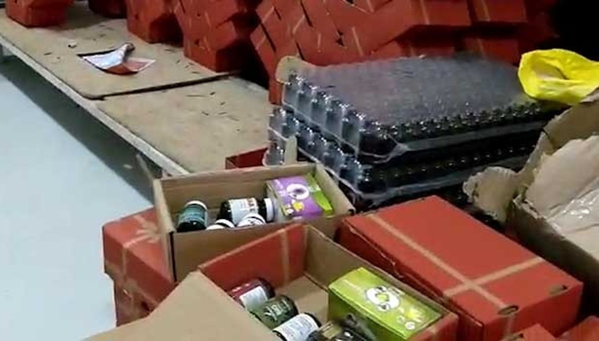 Kaçak afrodizyak fabrikasına baskın Kaçak afrodizyak fabrikasına baskın