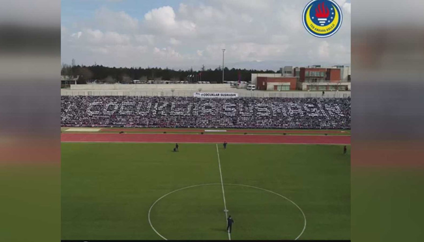 6 bin öğrenci “Çocuklar Susmasın” dedi