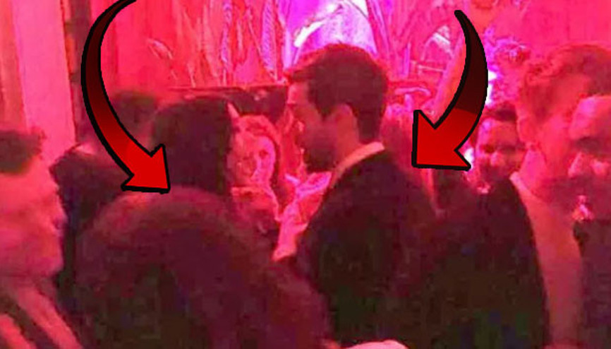 Ödül gecesi aşk doğdu