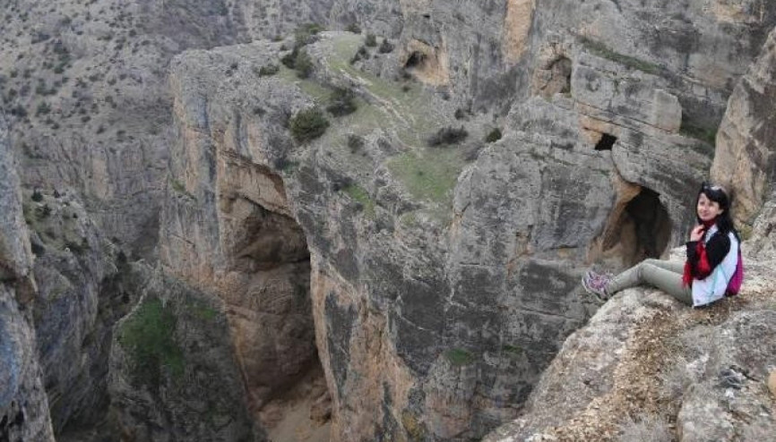 Artvindeki Cehennem Deresi Kanyonu turizme açılacak Artvindeki Cehennem Deresi Kanyonu turizme açılacak
