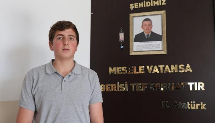 Şehit ağabeyinin adını taşıyan okulda okuyor