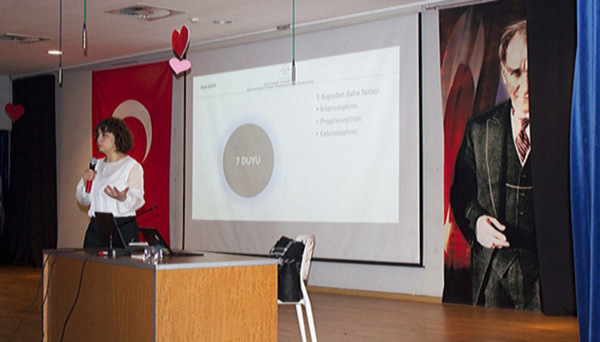 Velilere duygusal farkındalık semineri