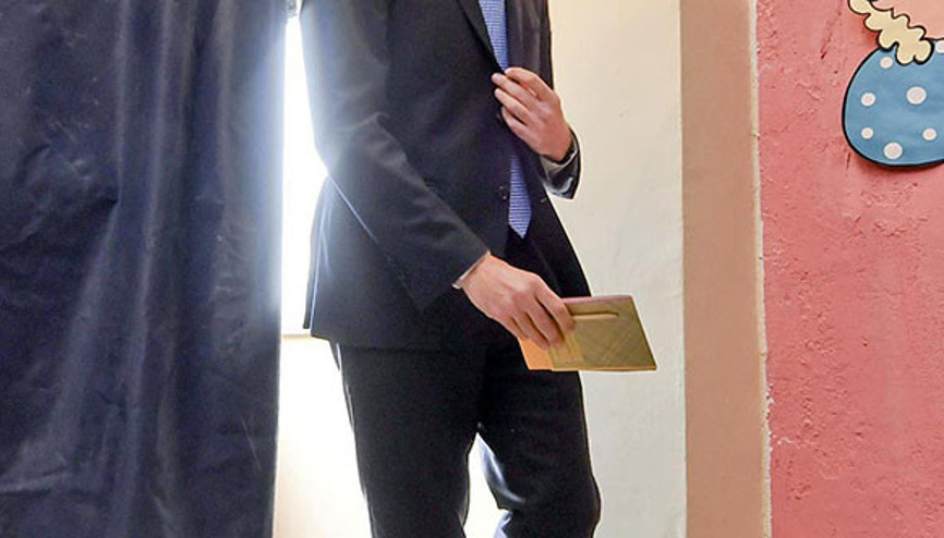 İtalya sandık başına gitti İlk sonuçlar...