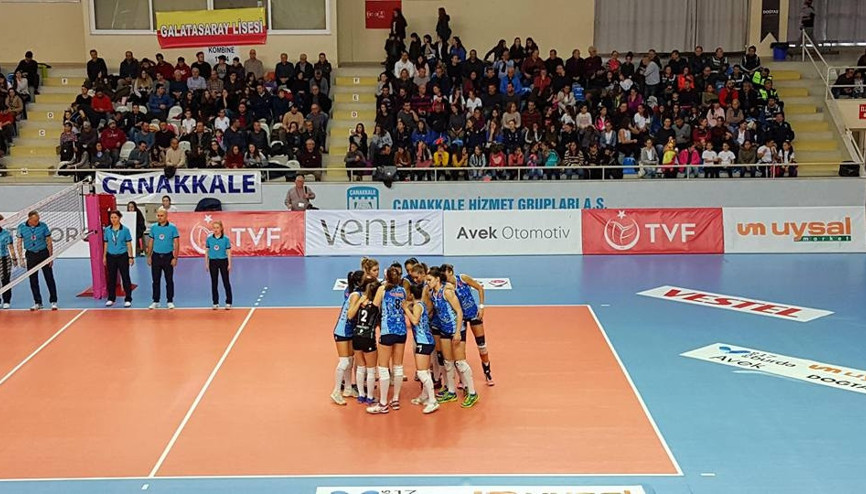 Çanakkale Belediyespor set vermedi