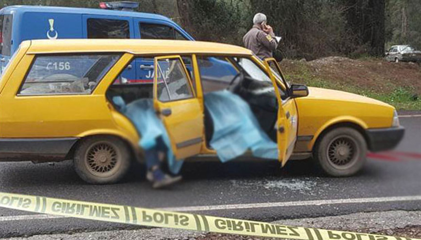 Aracı durdurup katliam yaptı