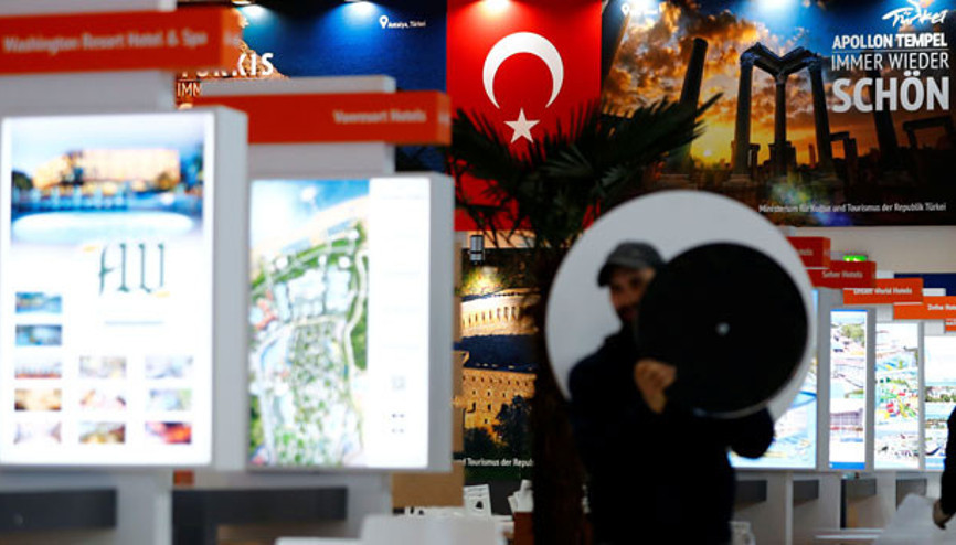 Truva Atı’yla, peri bacalarıyla, Apollon Tapınağı’yla Berlin’deyiz