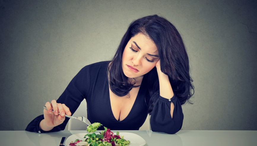 Yaptığınız diyet depresyona girmenize neden olabilir