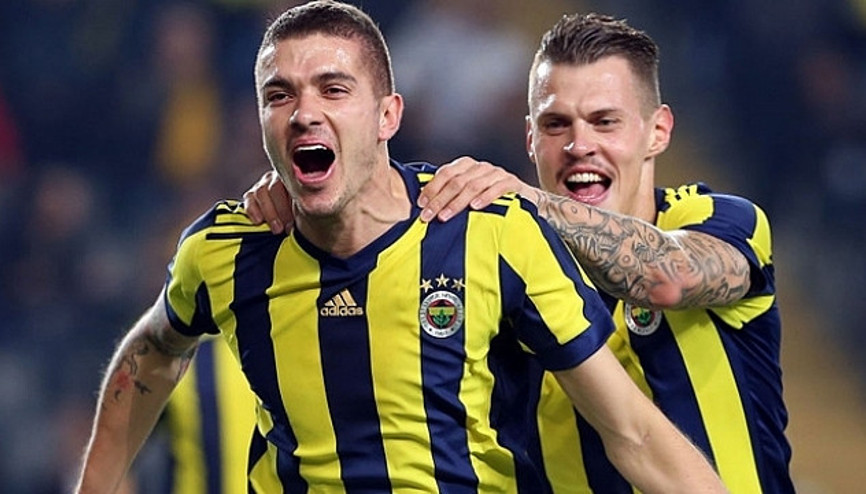 F.Bahçeli yıldızdan flaş sözler Eşcinsellik...