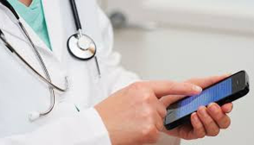 Tansiyon ölçen telefon kılıfı