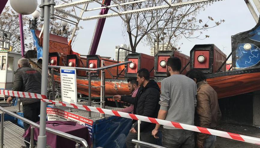 Gençlik Parkı’nda gondol kazası