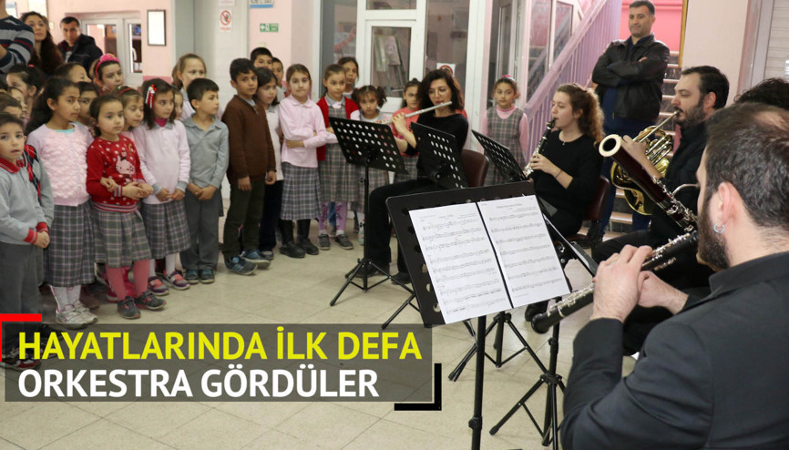 Hayatlarında ilk defa opera orkestrası gördüler