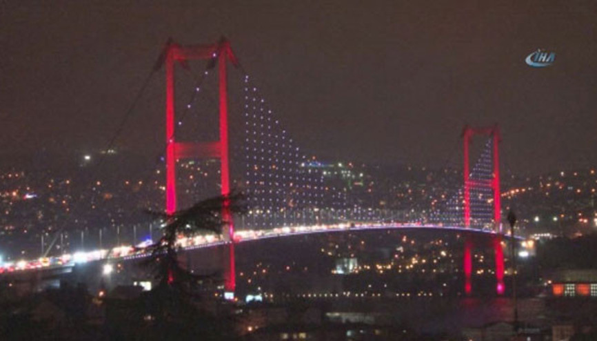 İstanbul karanlığa büründü