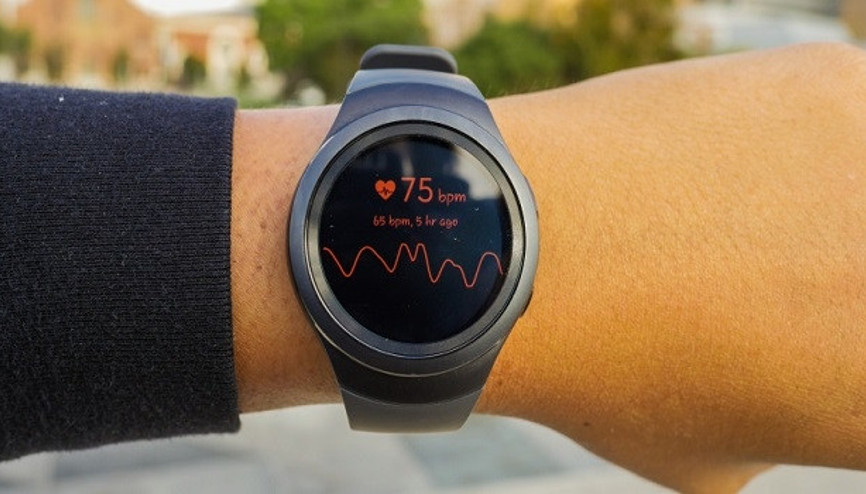 Samsung Gear S2ye yepyeni bir güncelleme geldi