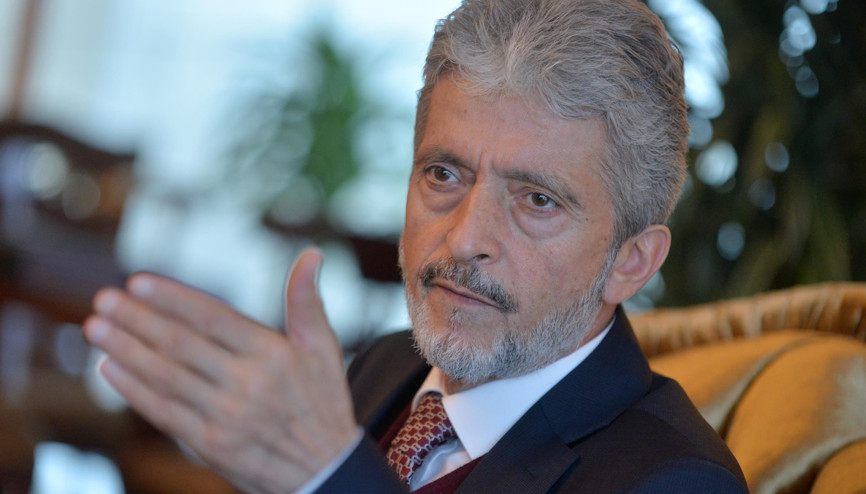 Aday olunmaz aday gösterilir