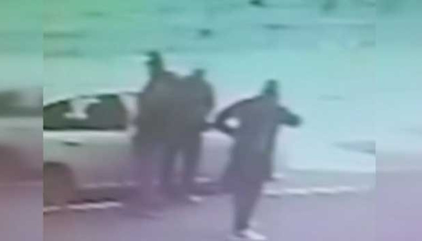 Uluslararası hırsızlık çetesinin kaçış anları kamerada Uluslararası hırsızlık çetesinin kaçış anları kamerada