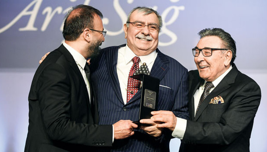 22. Aydın Doğan Ödülü bağlamanın efendisine