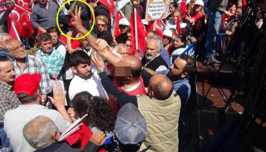 CHP’nin Çorum mitinginde olay Rabia işareti yapınca…