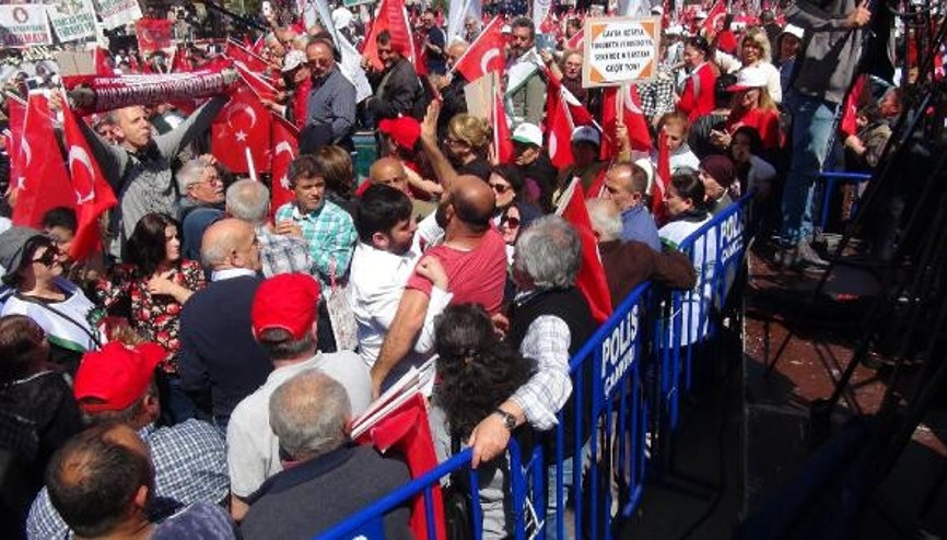 CHP’nin Çorum mitinginde olay
