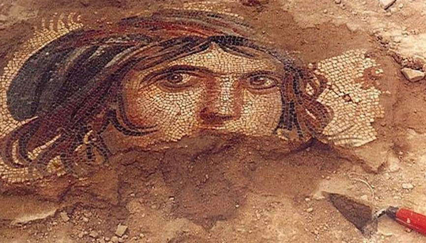 Zeugma mozaiklerine çelik koruma