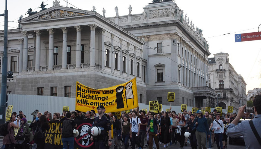 ‘Muhalefetteyken yasaya karşıydı, iktidara gelince değişti’ ‘Muhalefetteyken yasaya karşıydı, iktidara gelince değişti’