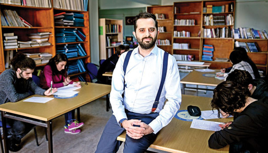Ders zili MÜNAZARA için çalıyor