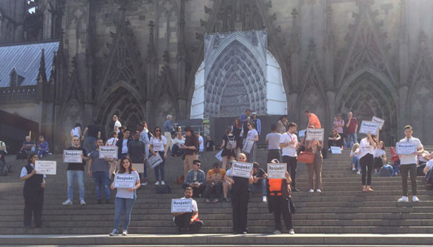 Irkçılığa karşı gençlerden eylem