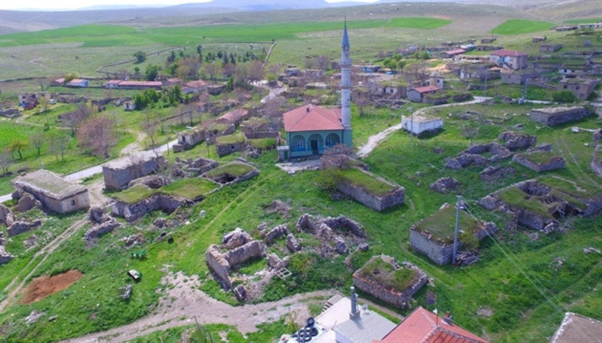 3 kişinin yaşadığı köyde muhtarlık için yarışacaklar