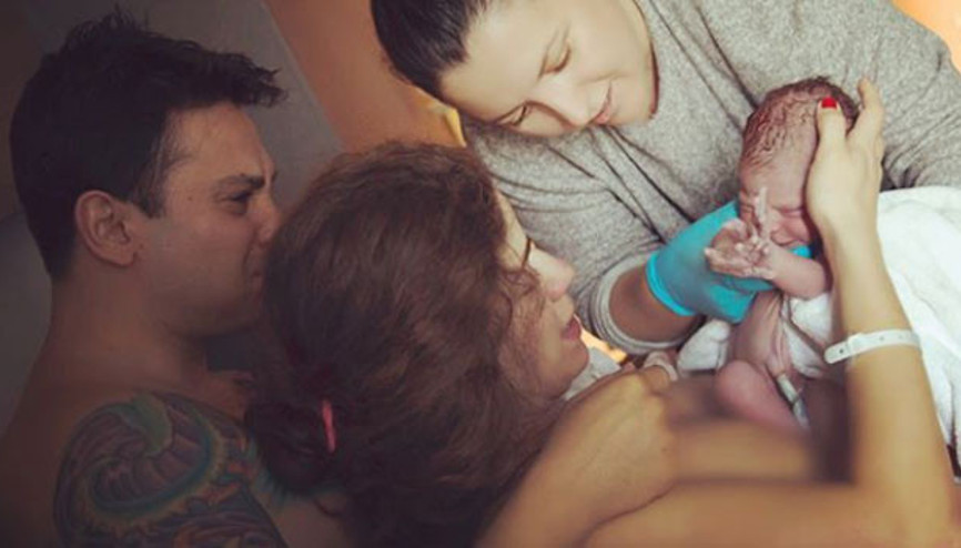 Hoş geldin kızım, ne güzel geldin