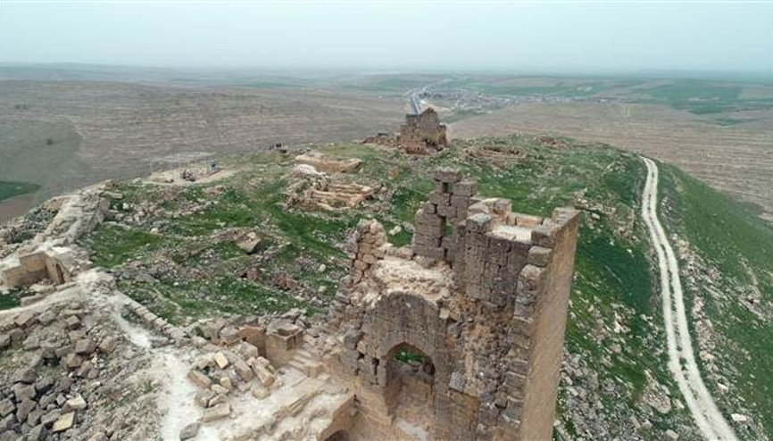 Diyarbakır’daki gizemli tapınakta bulundu... Dünyanın her yerinden görmeye geliyorlar Diyarbakır’daki gizemli tapınakta bulundu... Dünyanın her yerinden görmeye geliyorlar