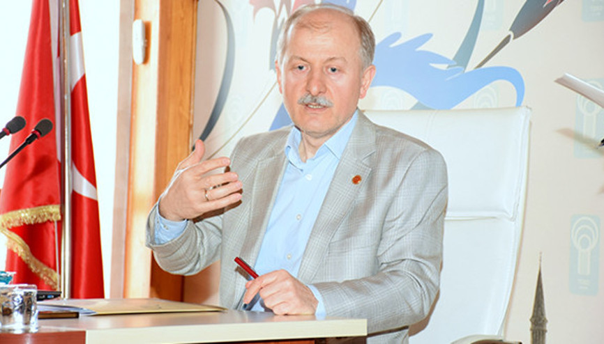 Fatih Belediye Başkanlığına Hasan Suver seçildi