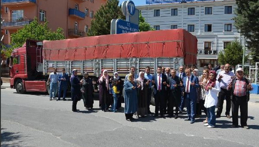 Haymanadan Afrine yardım TIRı