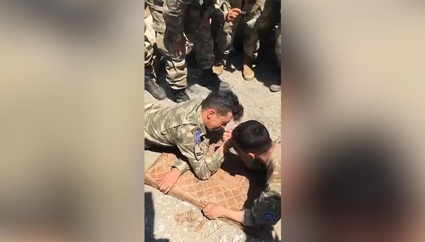 Mehmetçik, bilek güreşi yaptığı Amerikan askerini hayata küstürdü