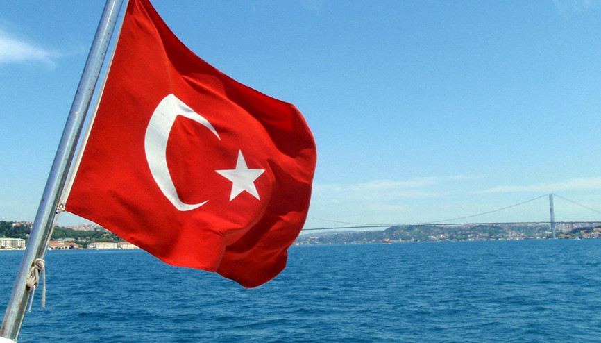 Türkiye için büyüme tahminini yükseltti