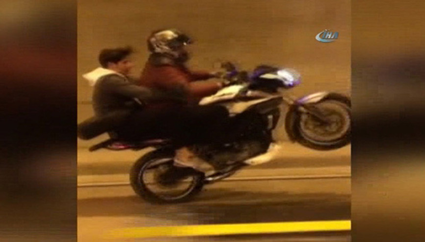 Dolmabahçe - Bomonti Tünelinde metrelerce böyle gitti. Tepki çeken anlar görüntülendi