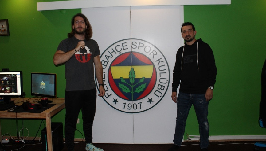 1907 Fenerbahçeden yaza merhaba partisi