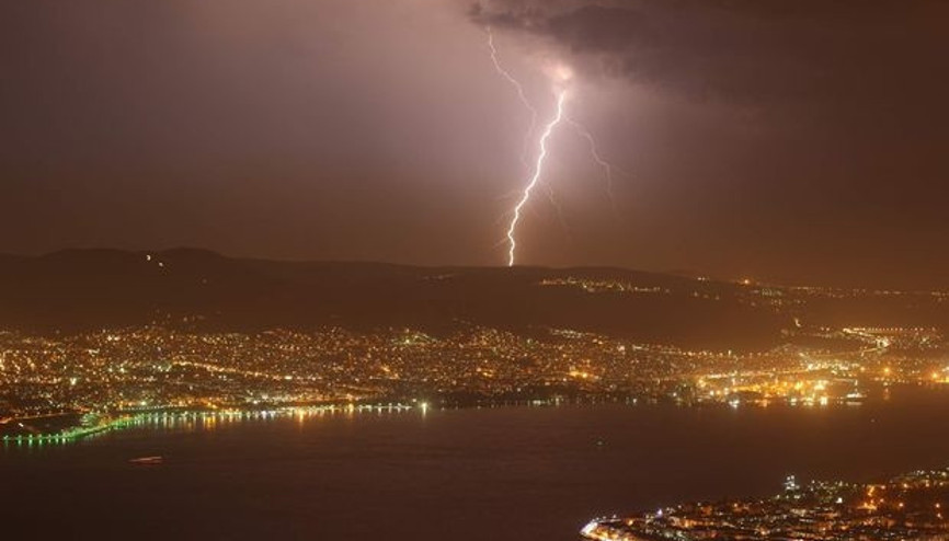 Türkiyede son 1 ayda yıldırım çarpması sonucu 9 kişi öldü. Korkutan iddia: Daha çok çarpacak