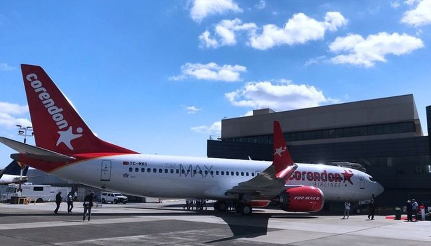 İlk Boeing 737 Max 8 Antalya’ya indi