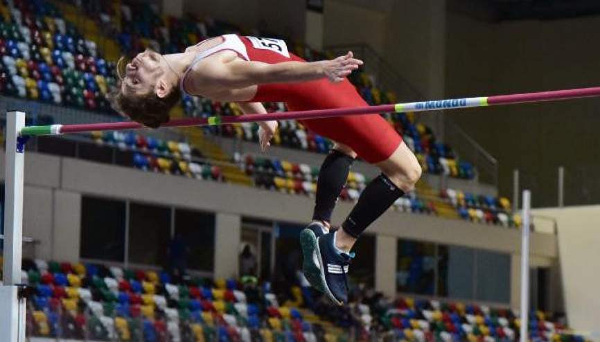 Uçan Türk Enes, çıtayı yükseltti Uçan Türk Enes, çıtayı yükseltti