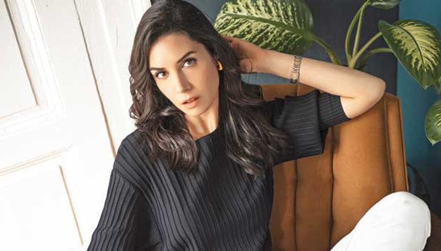 Bir ‘çirkin ördek yavrusu’ hikâyesi Bir ‘çirkin ördek yavrusu’ hikâyesi