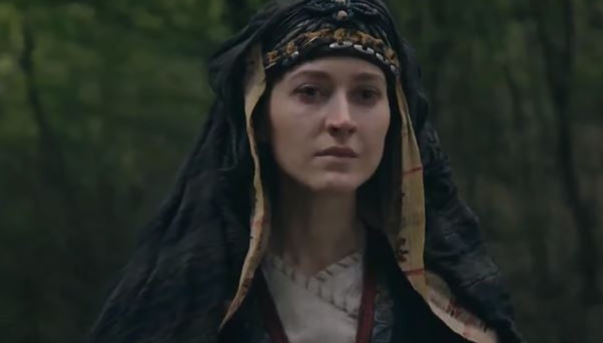Diriliş Ertuğrul dizisinin Sugay Hatun’u canlandıran Oya Unustası kimdir