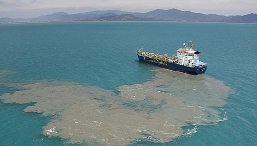 Denizi kirleten gemilere ceza yağdı