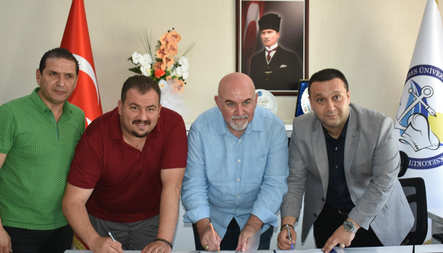 Yemeğinizi akademisyenler yapacak